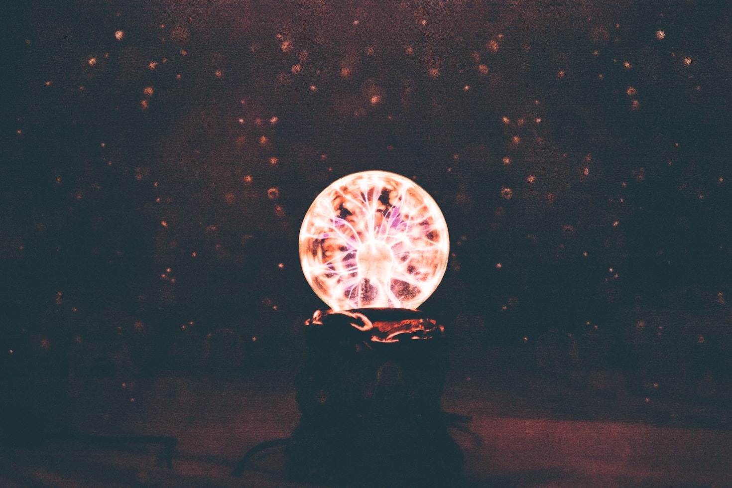 Spotting Red Flags In Online Spiritual Services